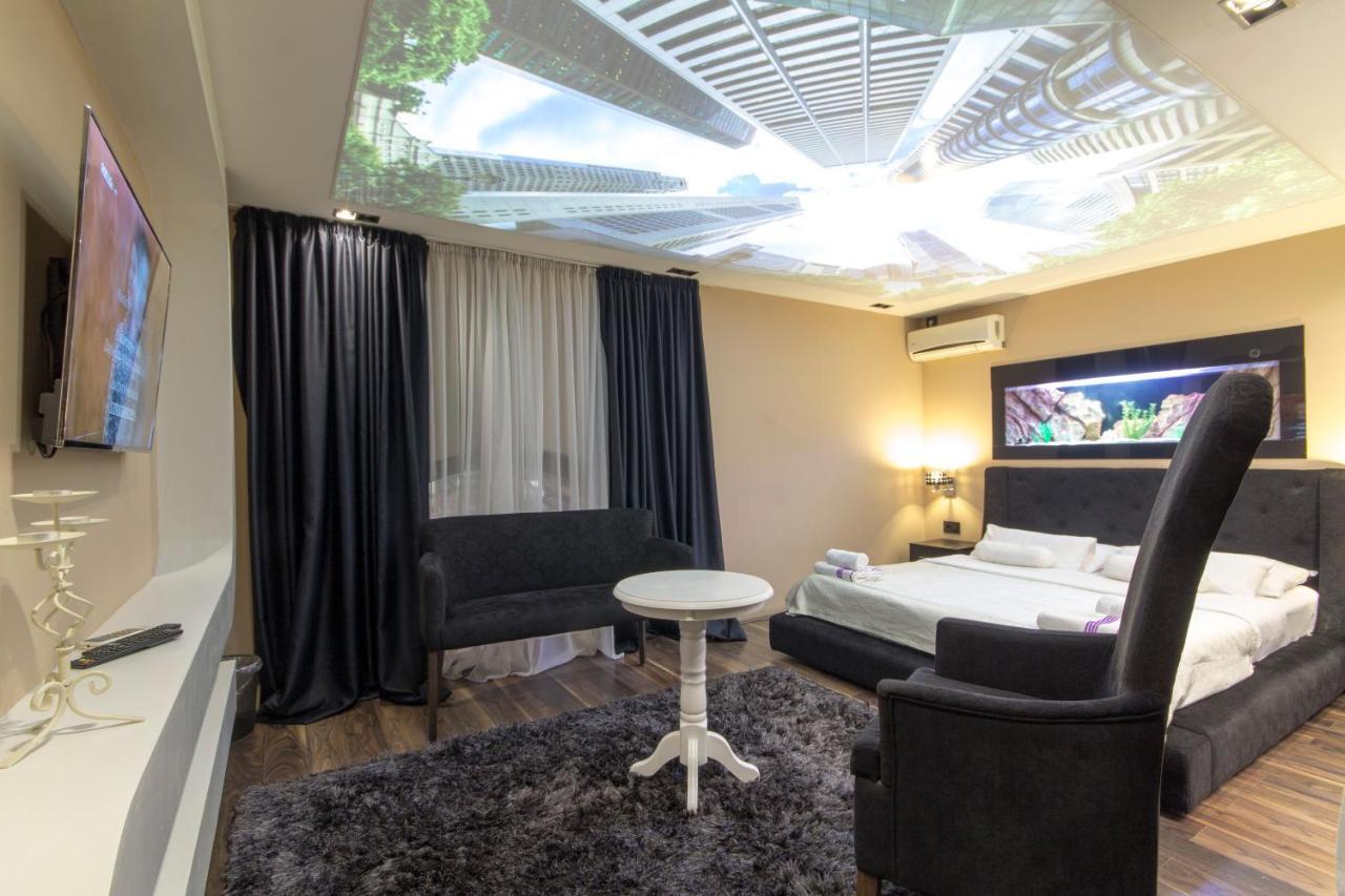 Madison Inn Suites - Wilson'S Square Belgrad Exterior foto