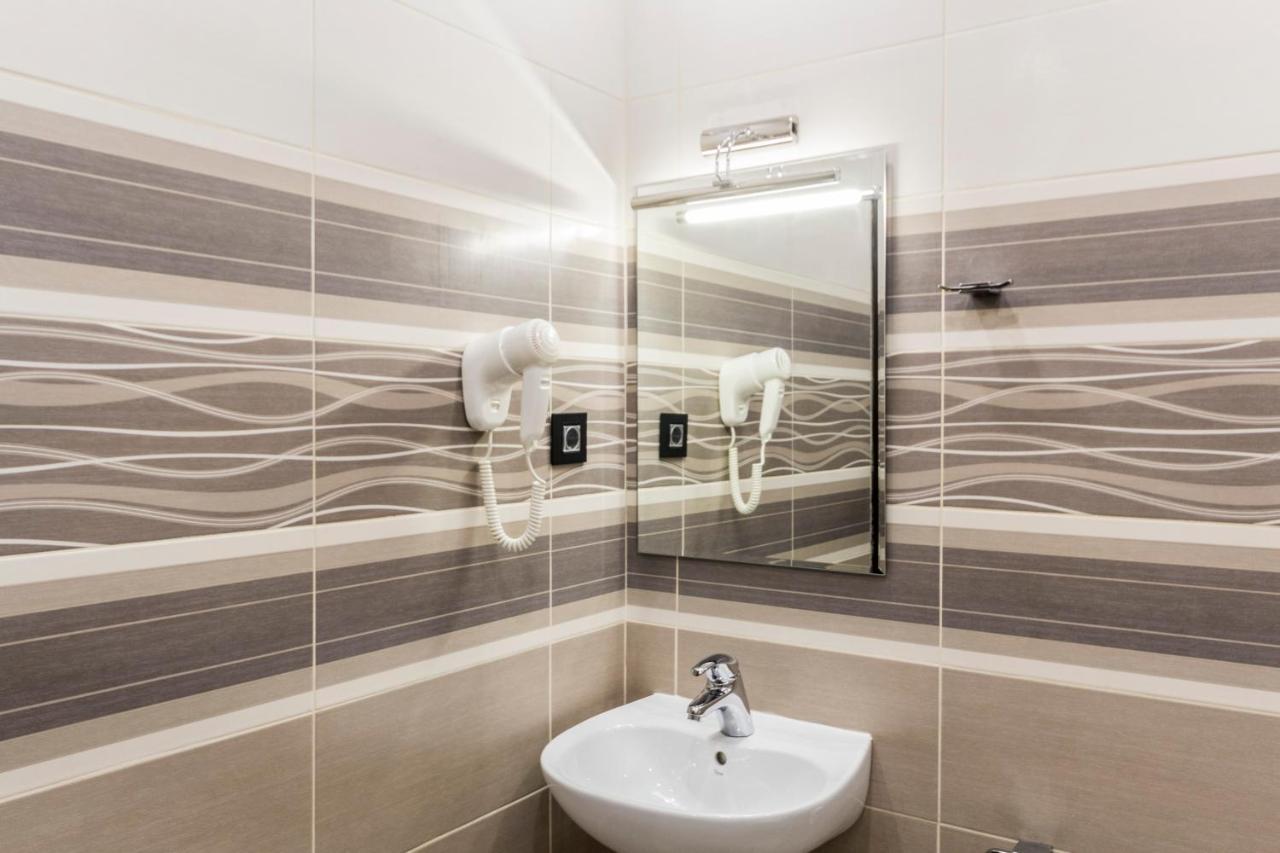 Madison Inn Suites - Wilson'S Square Belgrad Cameră foto